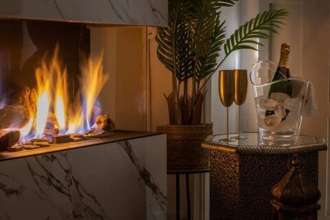 Arabica Suites - Lujosa Vivienda Con Suites Chimeneas En Granada - Centro Kültér fotó